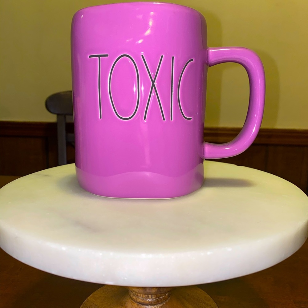 NEW Rae Dunn “Toxic” Purple Halloween Mug 🎃